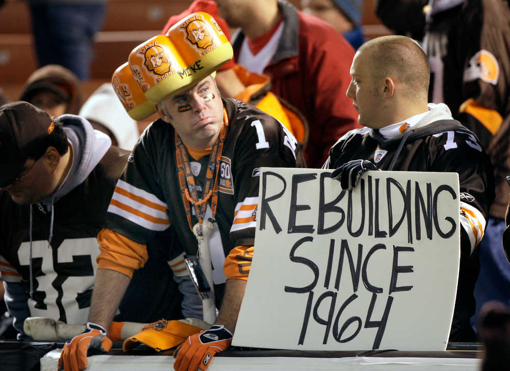cleveland-please-dont-have-a-browns-moment-on-draft-night-2.jpg